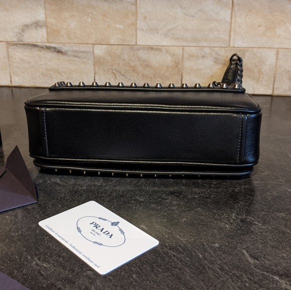 PRADA FUXIA-NERO CROSSBODY WOMEN'S BAG - Picture 7 of 16